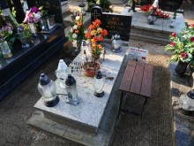 zdjęcie grobu Jana Rybaka - ofiary terroru niemieckiego. Wronki