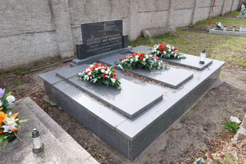 Wzór nagrobka przedłożony przez samorząd 4