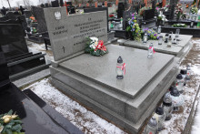 zdjęcie grobu nieznanych żołnierzy 28 Pułku Piechoty z 1939 r. w Grabowie nad Prosną