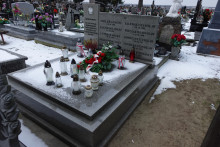 zdjęcie grobu ofiar terroru niemieckiego zamordowanych 8 lutego 1940 r. w Giżycach