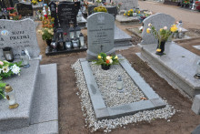 zdjęcie grobu Powstańca Wielkopolskiego Franciszka Wiśniewskiego w Sierakowie 