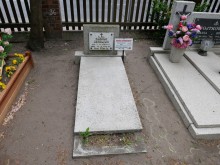 zdjęcie grobu Gabriela Janowskiego we Wronkach - ofiary terroru stalinowskiego