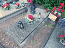 zdjęcie grobu Kazimierza Modrzejewskiego we Wronkach - ofiary terroru stalinowskiego