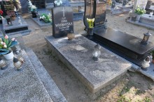 zdjęcie grobu Anny Wojnarskiej - ofiary II wojny światowej. Śmigiel