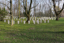 zdjęcia Cmentarz Garnizonowy Poznań Cytadela - kwatera VIII