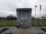 zdjęcie grobu ofiar II wojny światowej w Kłecku