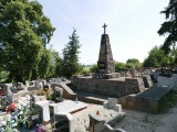 zdjęcie grobu Powstańców Wielkopolskich w Czerwonej Wsi