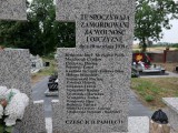 zdjęcie grobu Polaków - ofiar terroru niemieckiego. Strzyżewo Kościelne