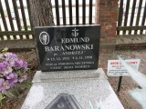 Zdjęcie grobu Edmunda Baranowskiego we Wronkach - ofiary terroru stalinowskiego