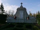 zdjęcie grobu Powstańców Wielkopolskich w Pniewach