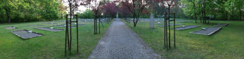 zdjęcie panoramiczne cmentarza wojennego Armii Czerwonej w Glinnie