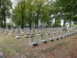 zdjęcie grobów na Cmentarzu Wojskowym w Kaliszu