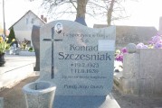 zdjęcie grobu zamordowanego we wrześniu 1939 r. Konrada Szcześniaka. Kędzierzyn