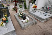 zdjęcie grobu ofiary terroru hitlerowskiego w Rogoźnie