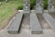 zdjęcie grobu zbiorowego żołnierzy poległych w II wojnie światowej - NN oraz Kazimierz Sroka. Poznań