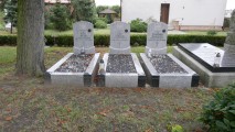 zdjęcie grobów Powstańców Wielkopolskich w Budzyniu