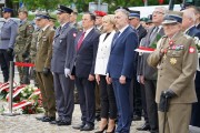 Przedstawiciele służb mundurowych, organizacji kombatanckich i samorządu