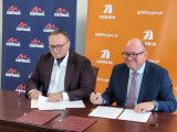 II wicewojewoda wielkopolski Jarosław Maciejewski uczestniczył w uroczystym podpisaniu umowy na zaprojektowanie i budowę drugiej jezdni obwodnicy Wyrzyska, stanowiącej część drogi ekspresowej S10. 