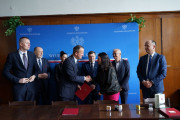 Podpisanie umów - delegatura w Lesznie