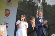Uroczystości dożynkowe w Grzegorzewie, Leśnicy, Dąbroszynie i Kościelcu z udziałem wicewojewody Niestrawskiej