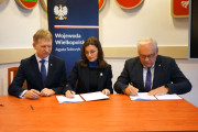 podpisanie umów RFRD w Koninie