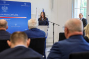 przemawia I wicewojewoda