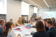 posiedzenie Wojewódzkiego Zespołu Zarządzania Kryzysowego w celu omówienia bieżącej sytuacji i podsumowania dotychczasowych działań w Gnieźnie