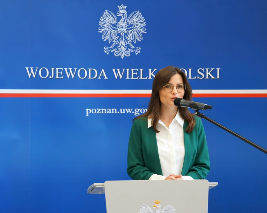 Wojewoda wielkopolska Agata Sobczyk ogłosiła nabór wniosków na 2025 r. o dofinansowanie zadań polegających na budowie, przebudowie lub remoncie dróg powiatowych oraz dróg gminnych z Rządowego Funduszu Rozwoju Dróg.
