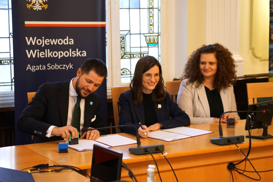 podpisanie umów RFRD w Wągrowcu
