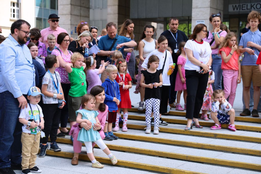 Dzień Dziecka w Wielkopolskim Urzędzie Wojewódzkim w Poznaniu, na który wszystkich małych i dużych zaprosiła Wojewoda Wielkopolska Agata Sobczyk.