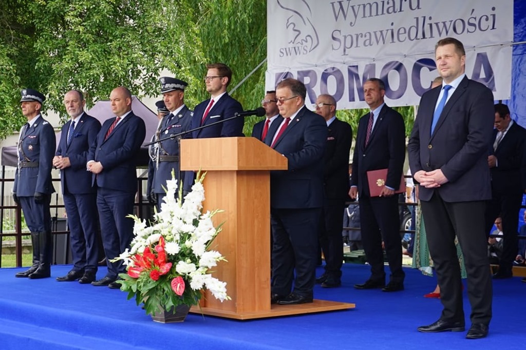 Promocja Oficerska Funkcjonariuszy Służby Więziennej W Kaliszu Wielkopolski Urząd Wojewódzki W 9718